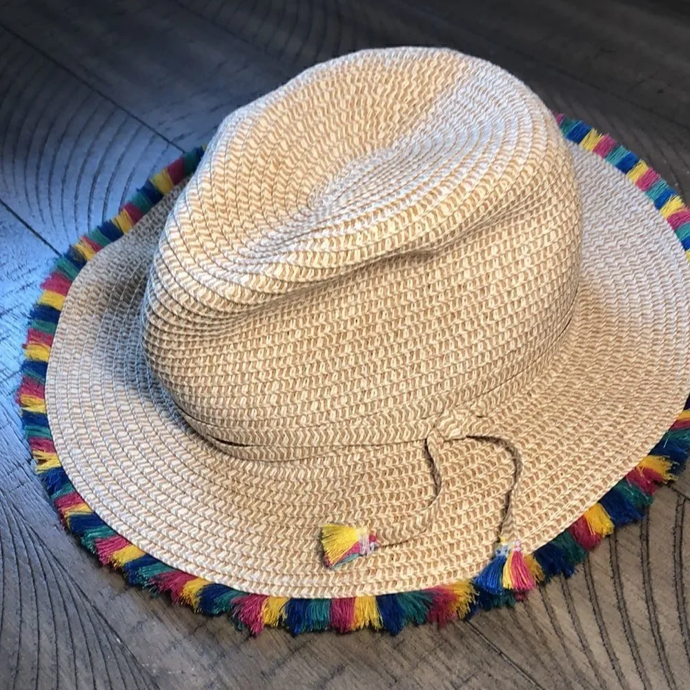 Tucker & Tate Scrunch & Shape Sun Hat 👒 Throw it in your bag and it resh…